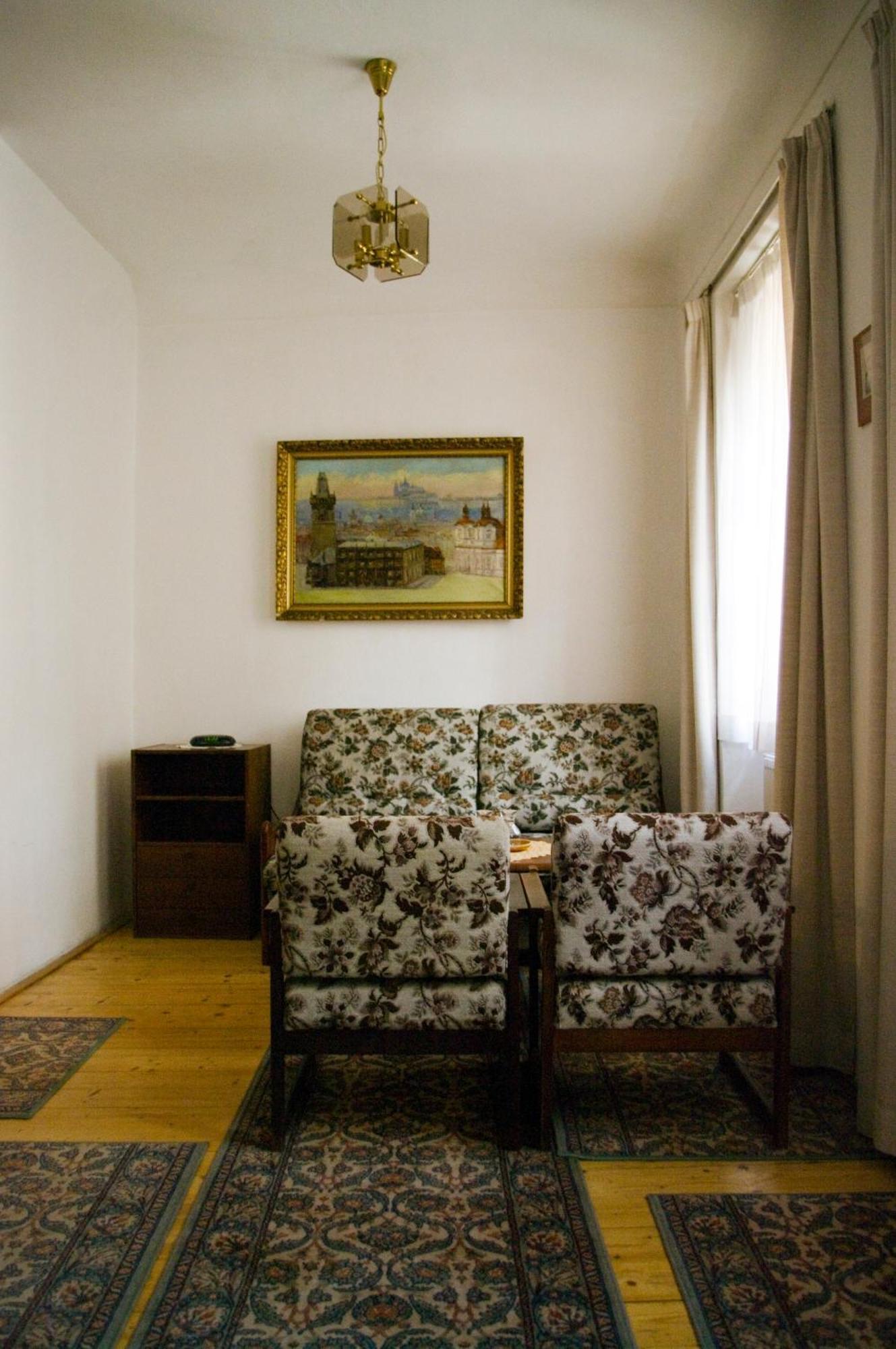 Pension Dientzenhofer Prague Exterior photo