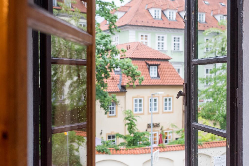Pension Dientzenhofer Prague Exterior photo