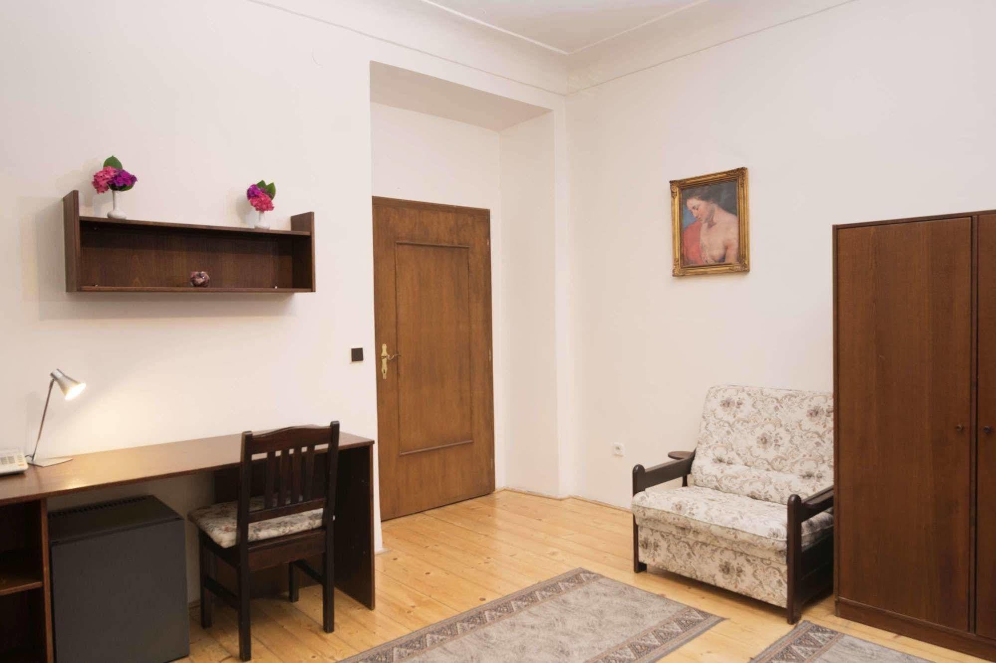 Pension Dientzenhofer Prague Exterior photo